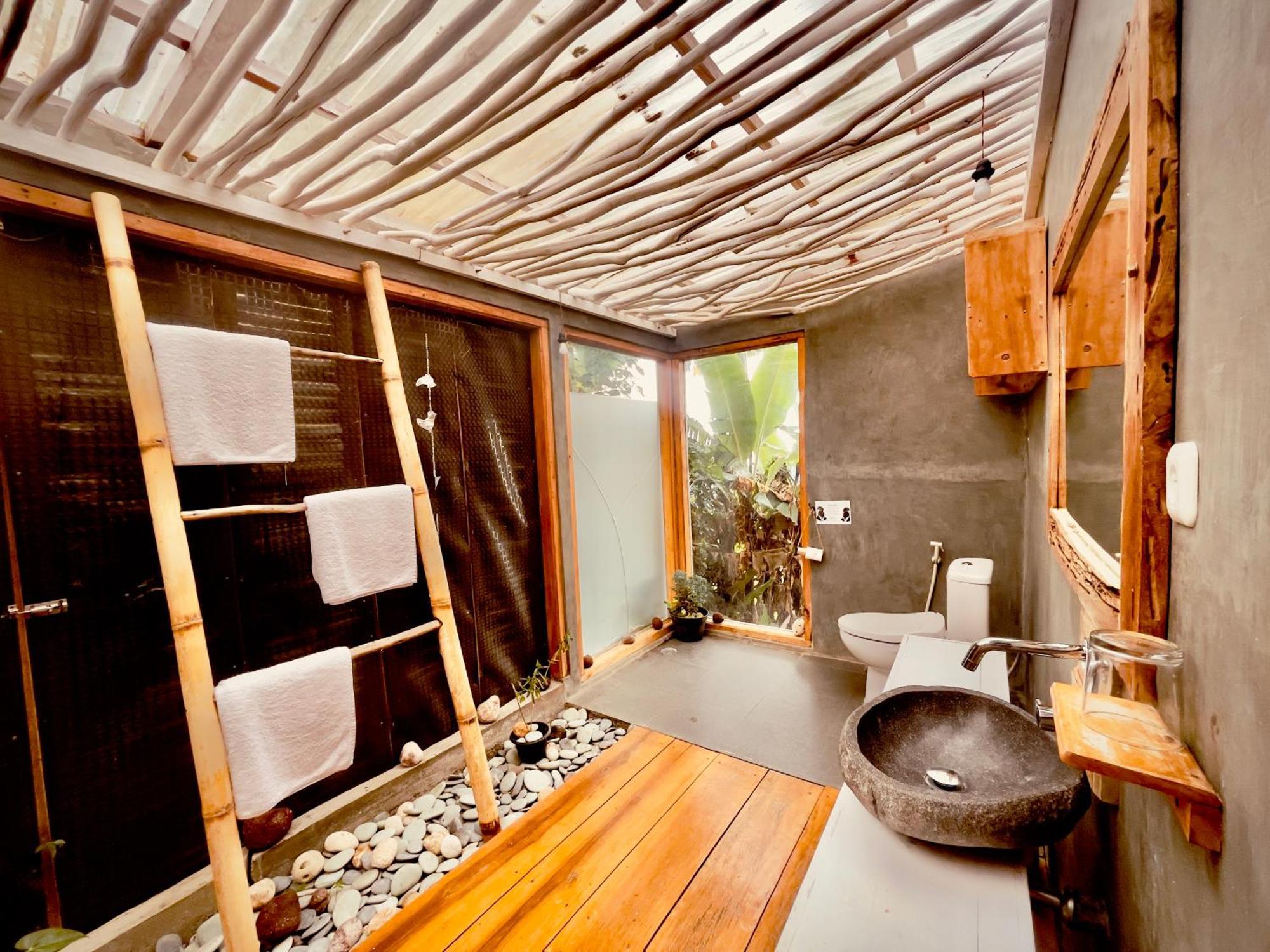 Manulalu Jungle Otel Bajawa Dış mekan fotoğraf